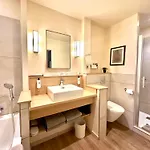 Otel Maison Lia