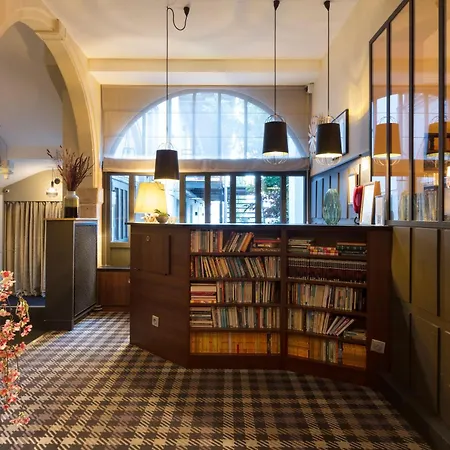 Maison Lia Szálloda 4*