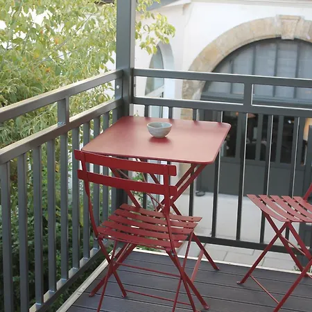 Maison Lia, Ex Pasteur מלון 4*