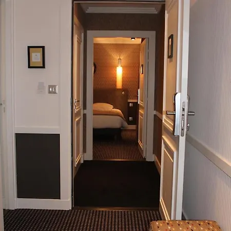 Maison Lia Szálloda 4*