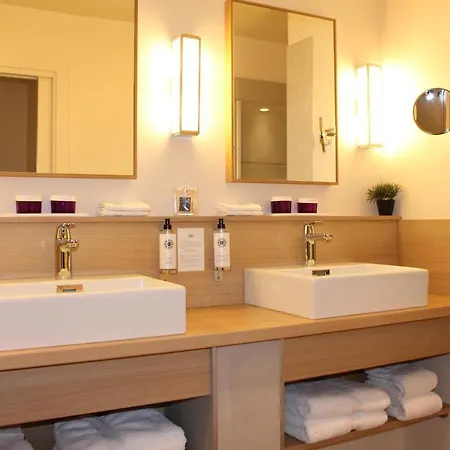 Maison Lia 4*